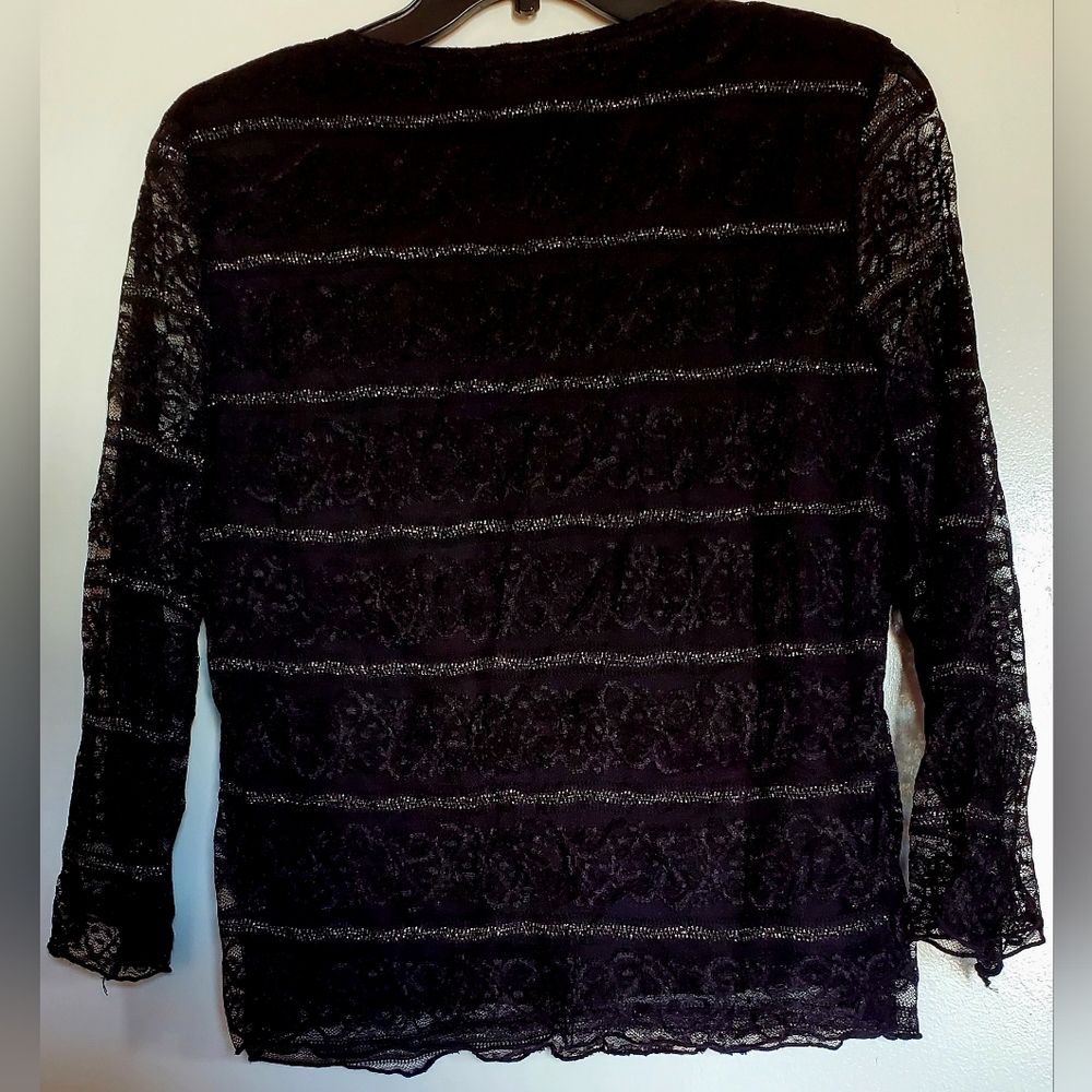 New York City Design Co Elegant Black Lace Women's Top - Picture 3 of 4